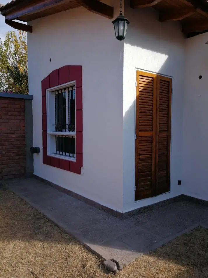 INMOESTATE VENDE CASA DE DOS PISOS EN GUAYMALLEN 2