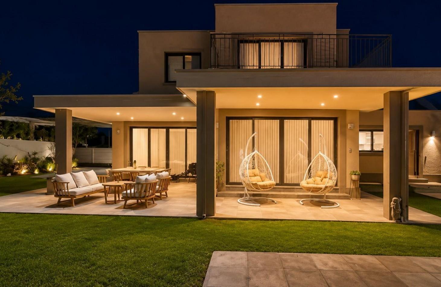 INMOESTATE VENDE CASA EN BARRIO DALVIAN
