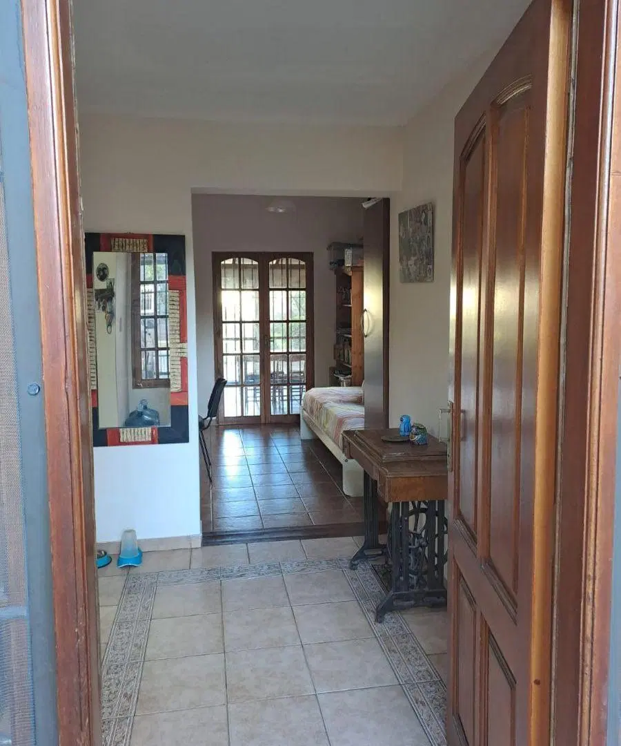 VENTA CASA TRES DORMITORIOS BARRIO JUAN B. JUSTO 2