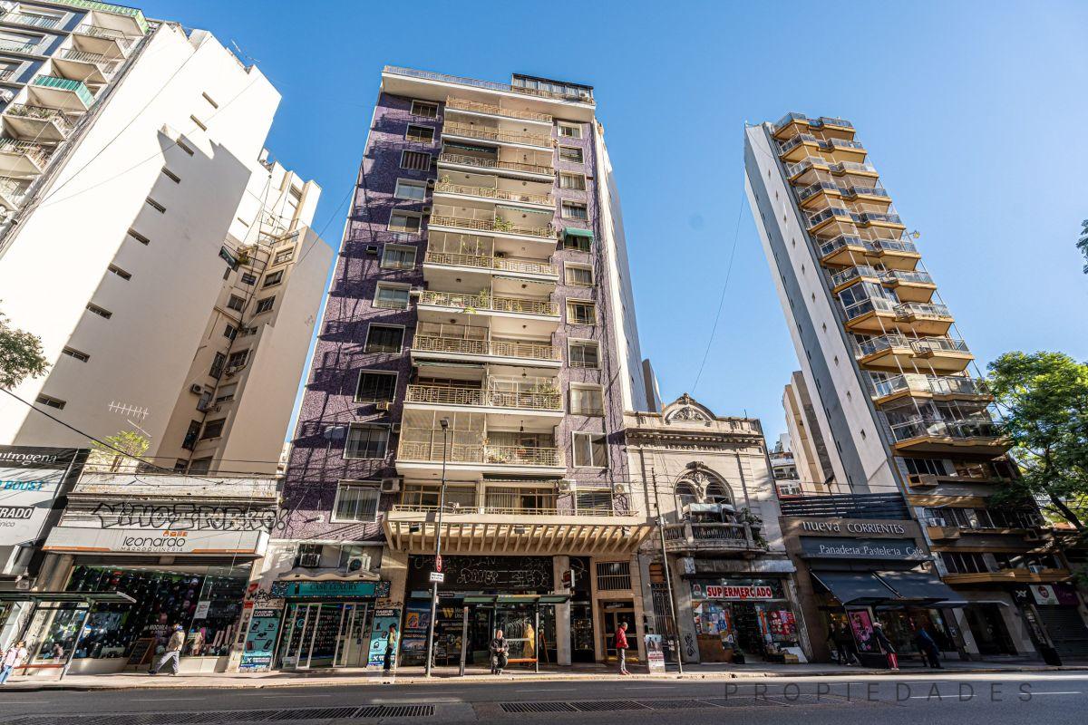 5 ambientes en Villa Crespo — Frente a calle interna - 4to piso - a 4 cuadras de Parque Centenario
