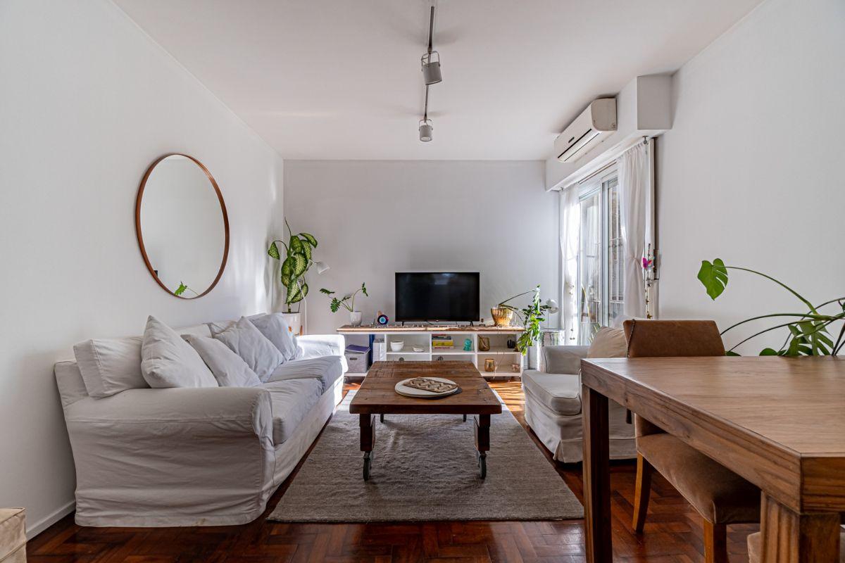 Venta - 2 ambientes luminoso y reciclado en Villa Crespo – Apto crédito y Airbnb