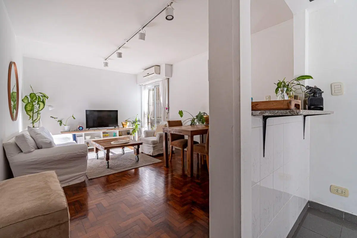 Venta - 2 ambientes luminoso y reciclado en Villa Crespo – Apto crédito y Airbnb 3