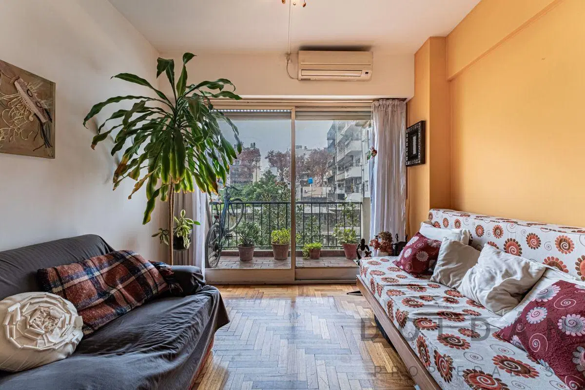 Departamento 3 ambientes contrafrente con balcón en Villa Crespo - Apto crédito y apto profesional 2