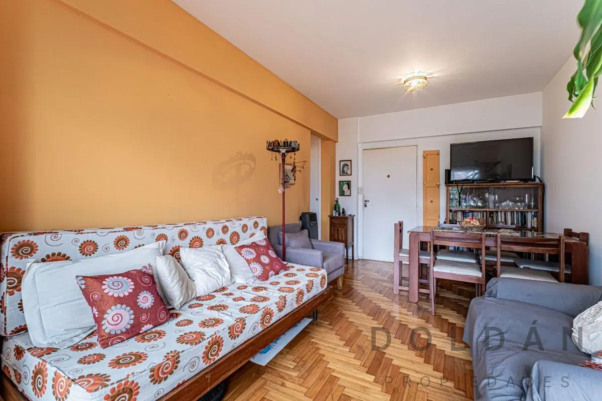 Departamento 3 ambientes contrafrente con balcón en Villa Crespo - Apto crédito y apto profesional 3