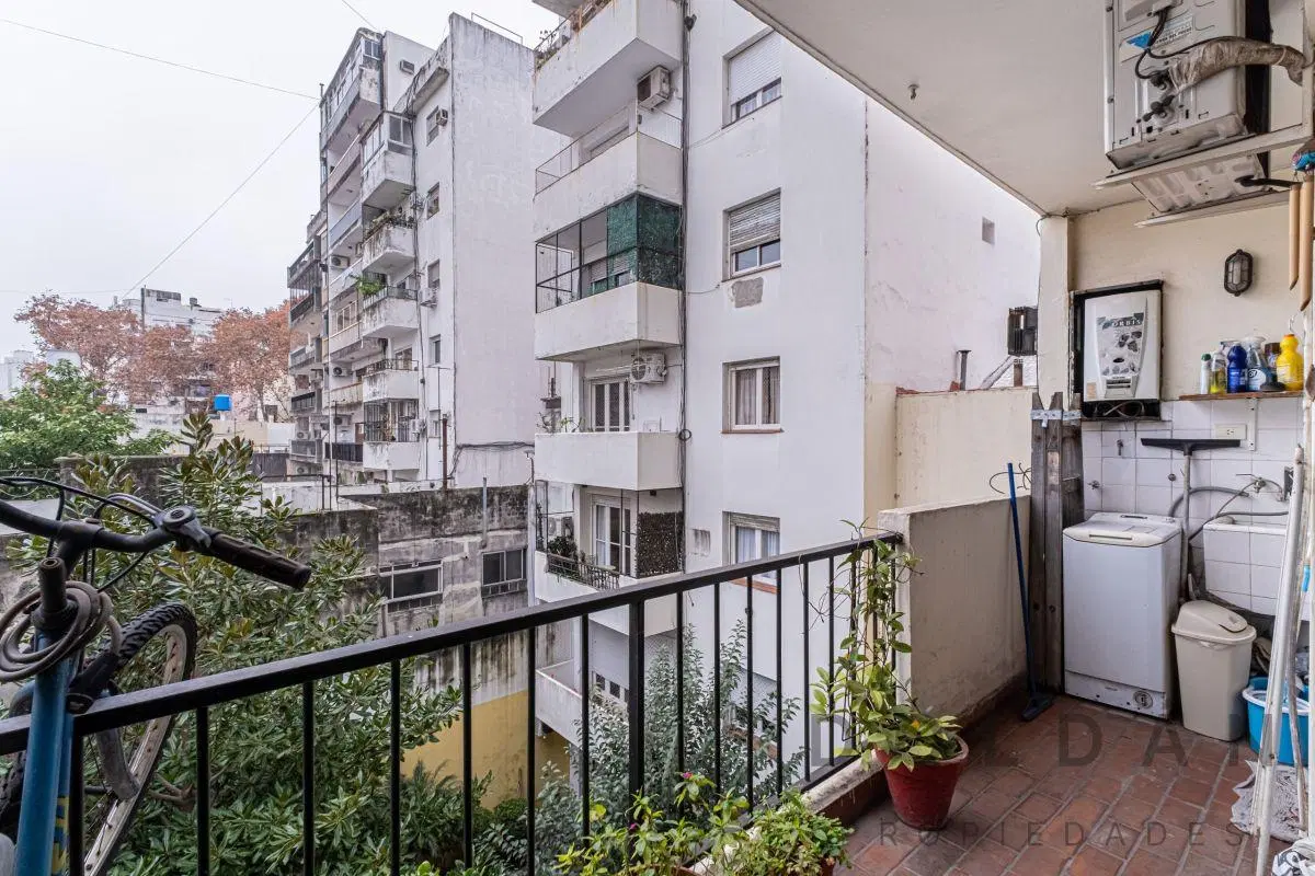Departamento 3 ambientes contrafrente con balcón en Villa Crespo - Apto crédito y apto profesional 5