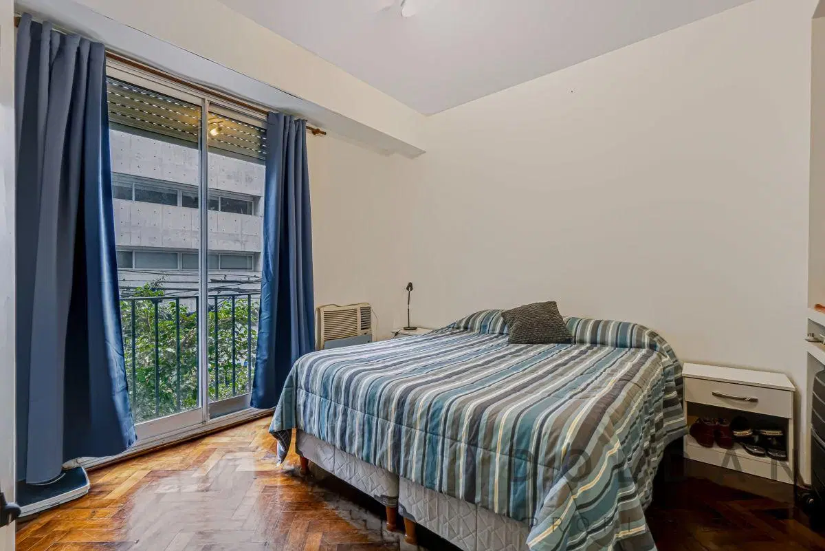Venta | 4 ambientes apto profesional al frente con dependencia en Balvanera 3