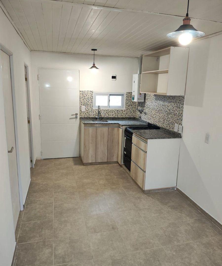 Foto de DEPARTAMENTO DE UNA HABITACION EN ALQUILER BARRIO CARMEL PLOTTIER $, imagen 1