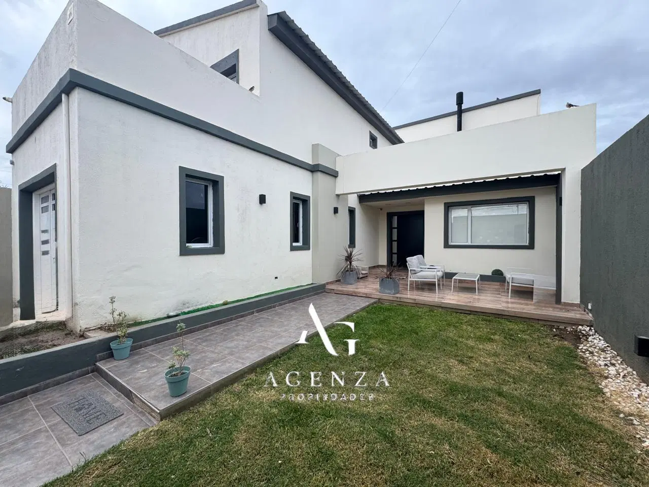 Casa en Centenario 5
