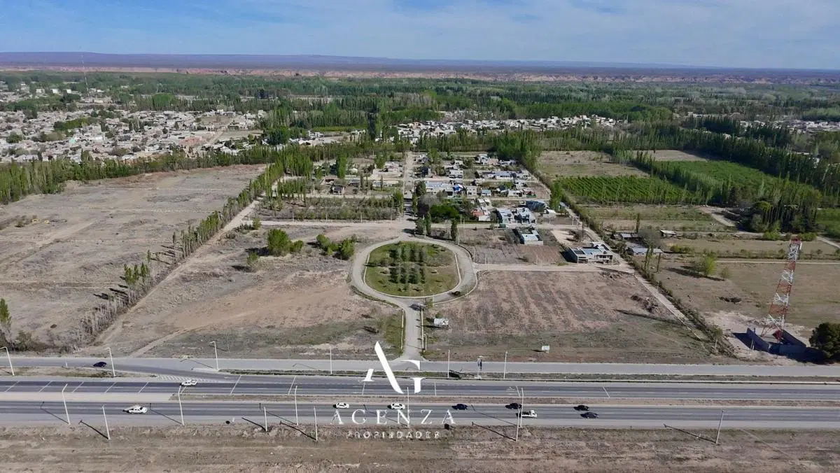 VENTA TERRENO B° MANZANAR DE PLOTTIER 1