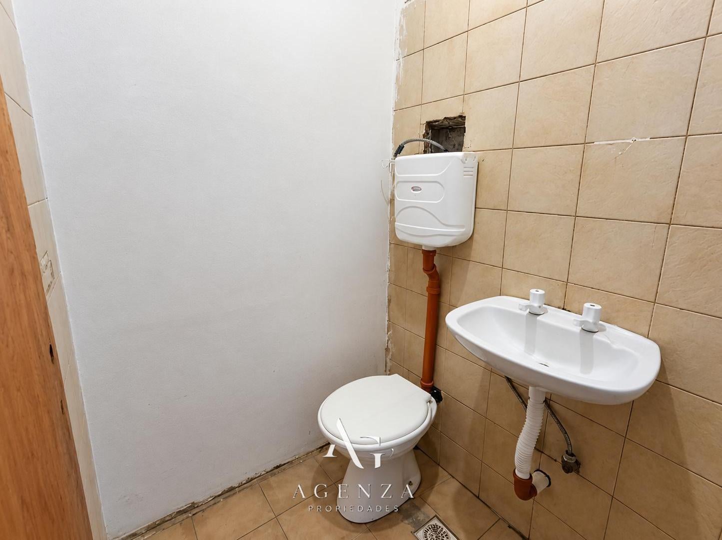 Foto de Local Comercial en Alquiler Zona Oeste Neuquén Capital, imagen 5