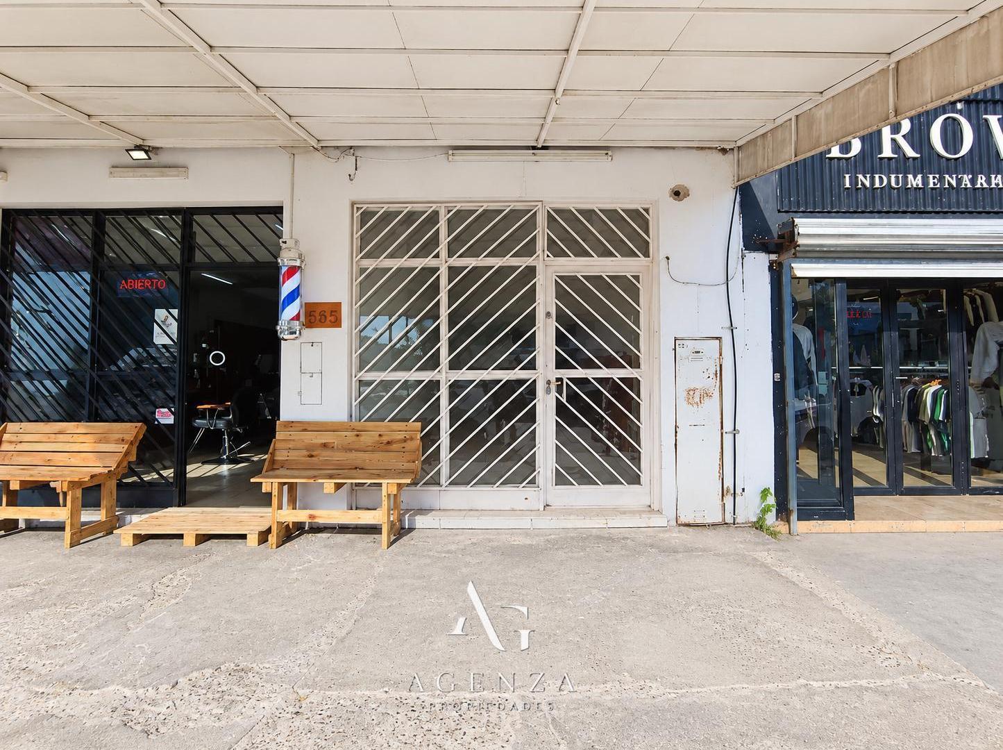 Foto de Local Comercial en Alquiler Zona Oeste Neuquén Capital, imagen 4