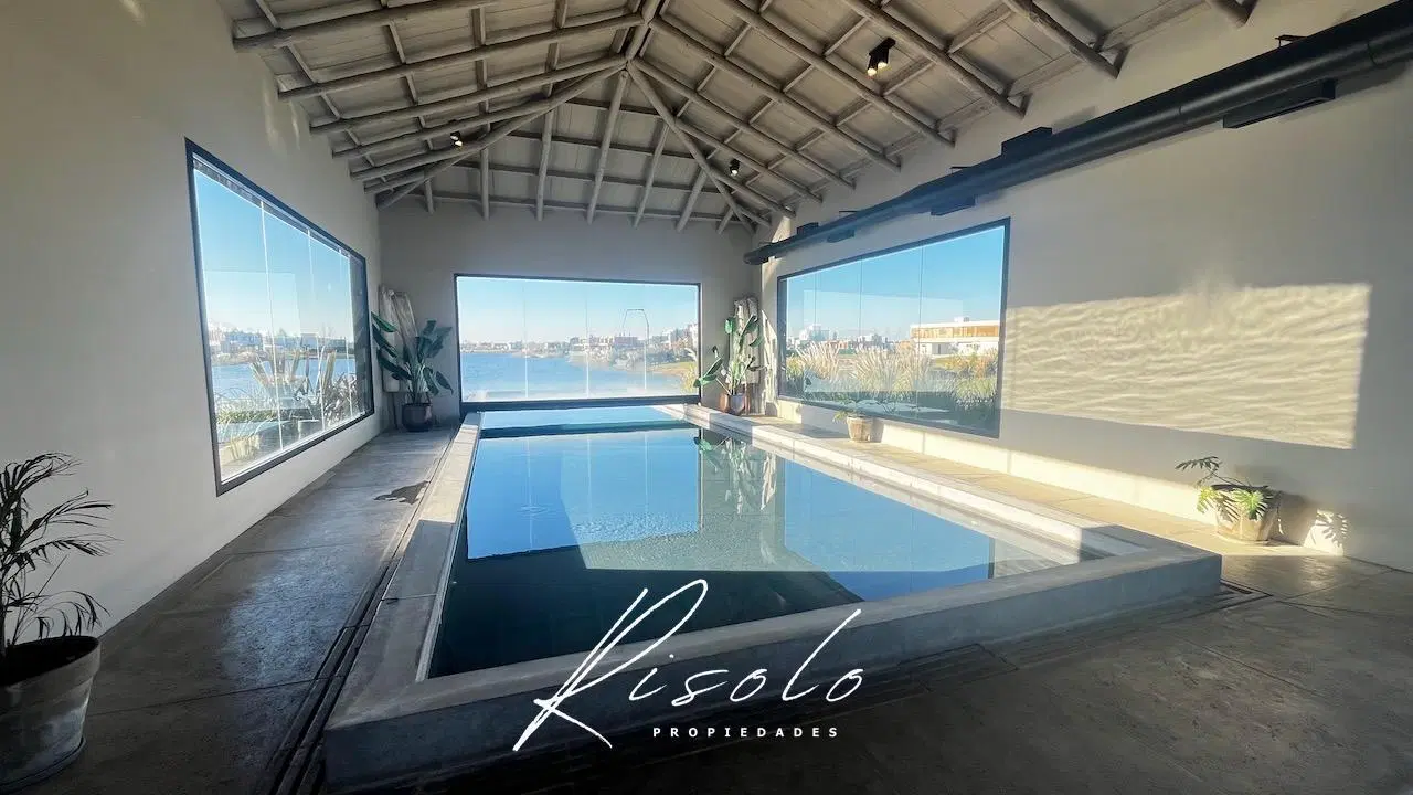 Oportunidad ! Lote a la Laguna en Venta, Barrio Cerrado El Naudir, Escobar. 4