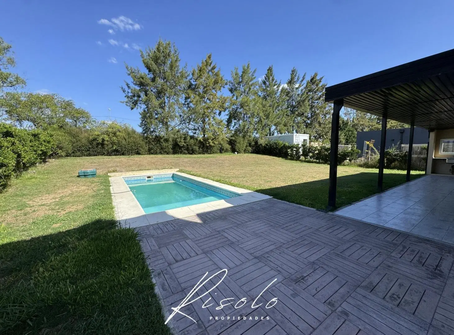 Casa en Alquiler, Excelente Calidad. 3 dormitorios. escritorio. Pileta. Barrio Cerrado, Escobar 3