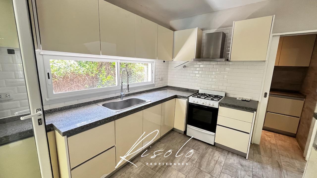Foto de Casa en Venta. Pileta, Riego 3 dormitorios. Escritorio. Barrio Cerrado, Escobar, imagen 4