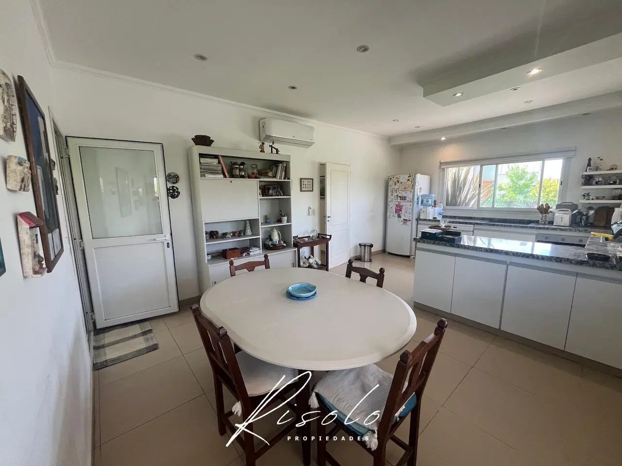 Casa en Venta 3 dormitorios, Lote interno al Norte, Cocina Indepiente. Barrio Cerrado, Escobar 3