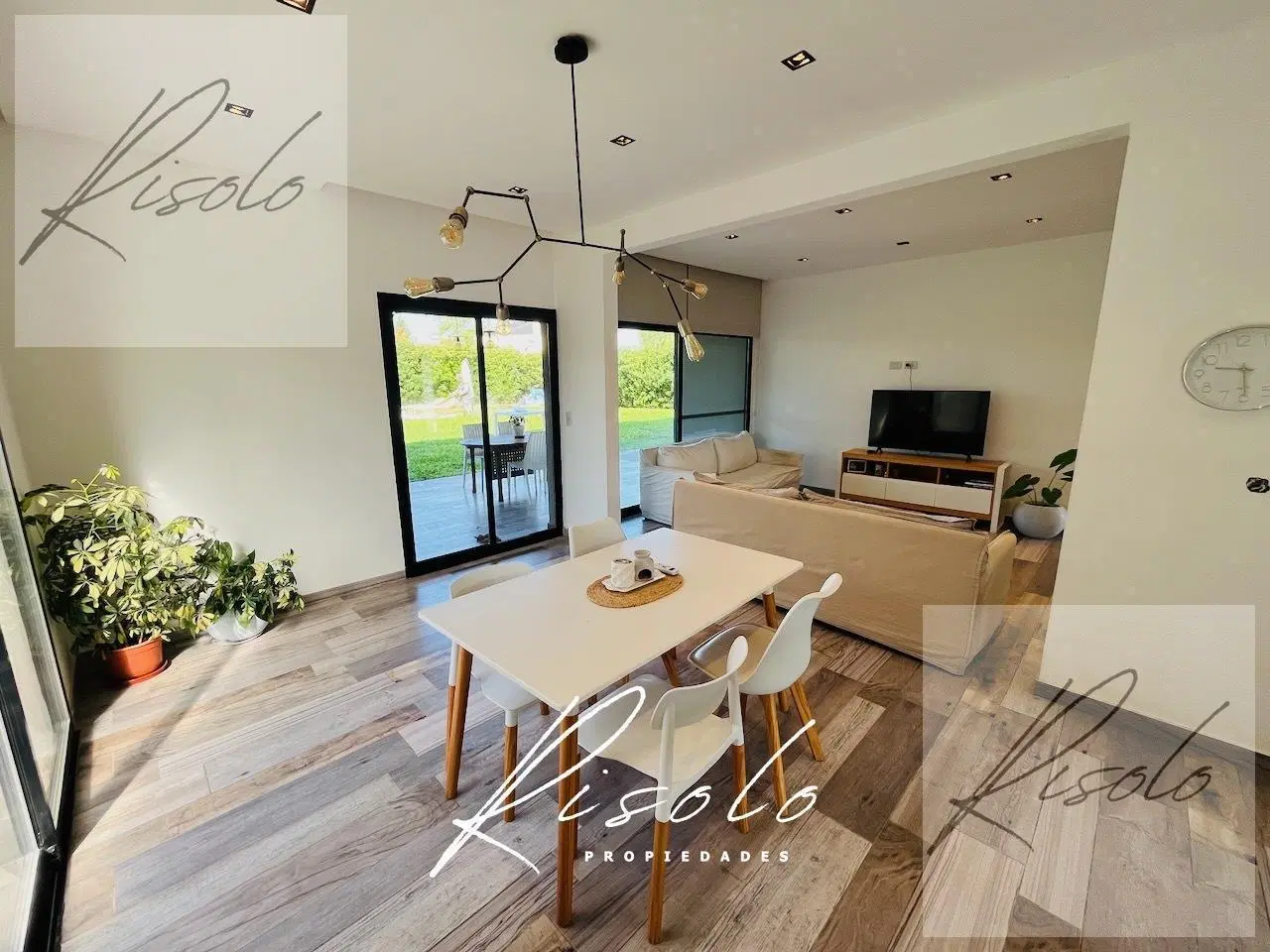 Casa en Venta con RENTA. 3 dormitorios, Baulera, Pileta. Cerco Vivo. Barrio Cerrado, San Matias 2