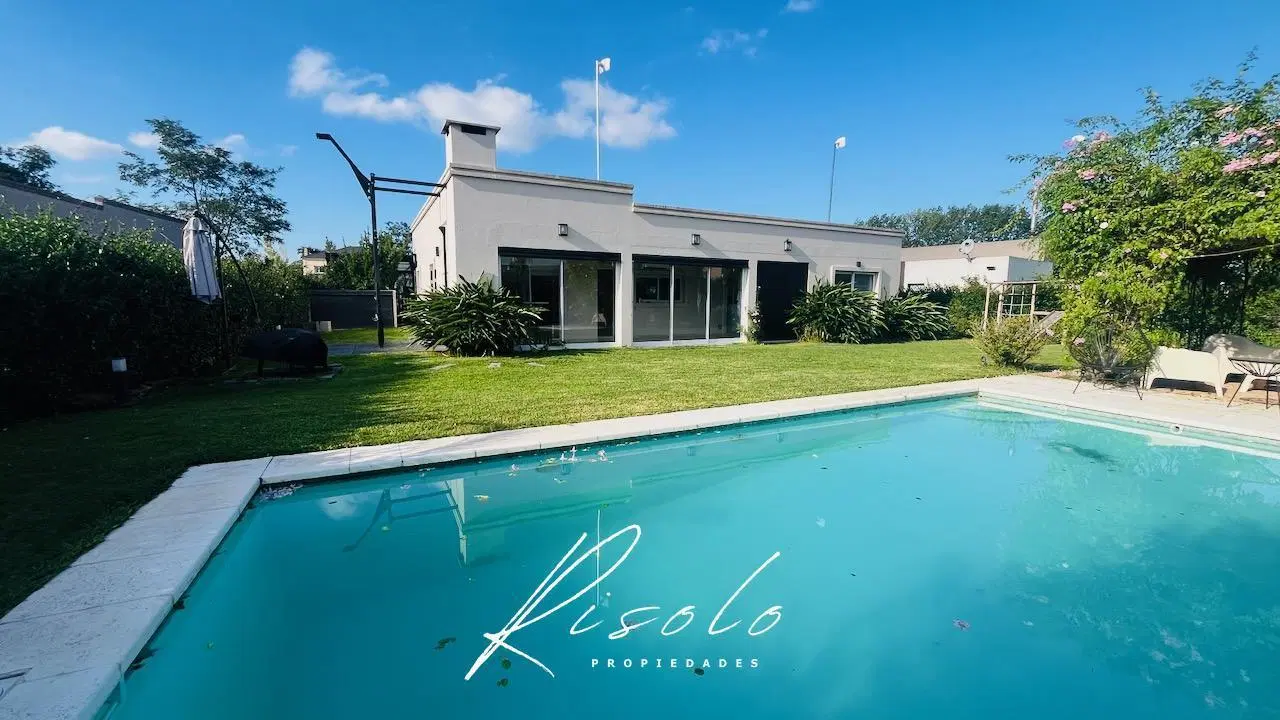 Casa en Venta. 3 dormitorios. Pileta. Cocina independiente. Cerco Vivo. Barrio Cerrado, Escobar 3