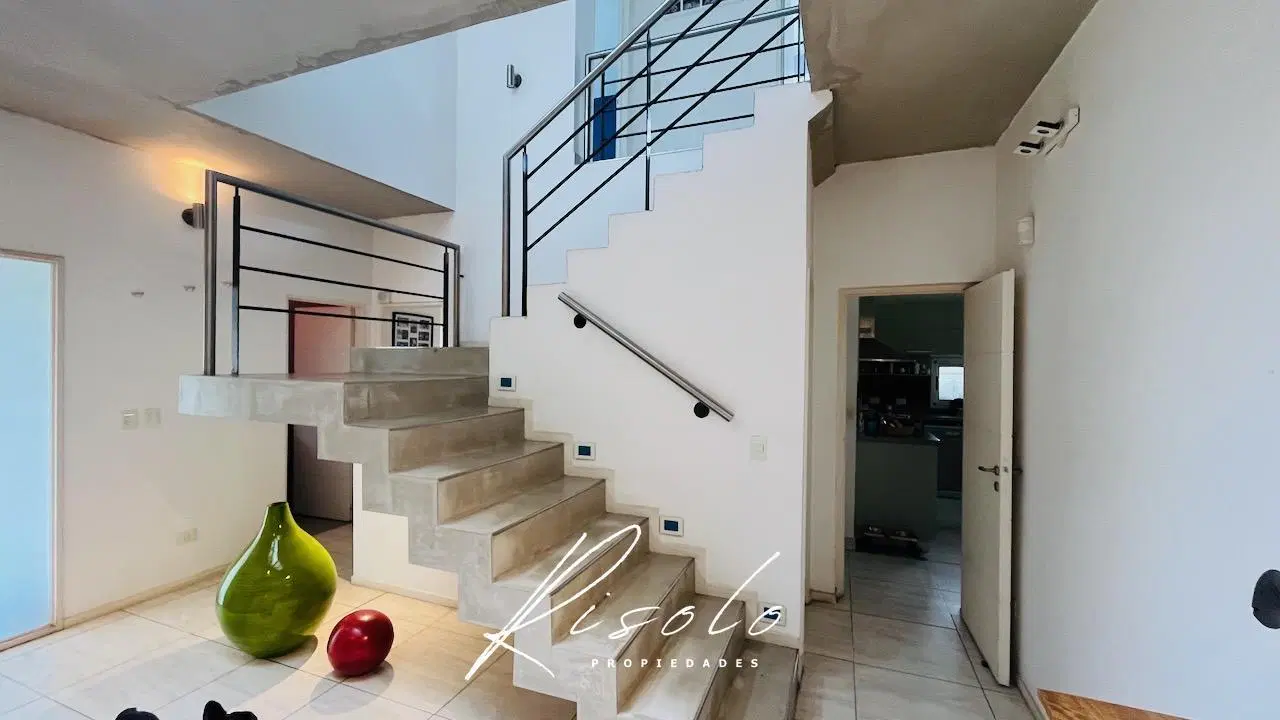 Casa en Venta. 3 dormitorios   Escritorio   Playroom. Pileta. Barrio Cerrado, Zona Norte, Escobar 5