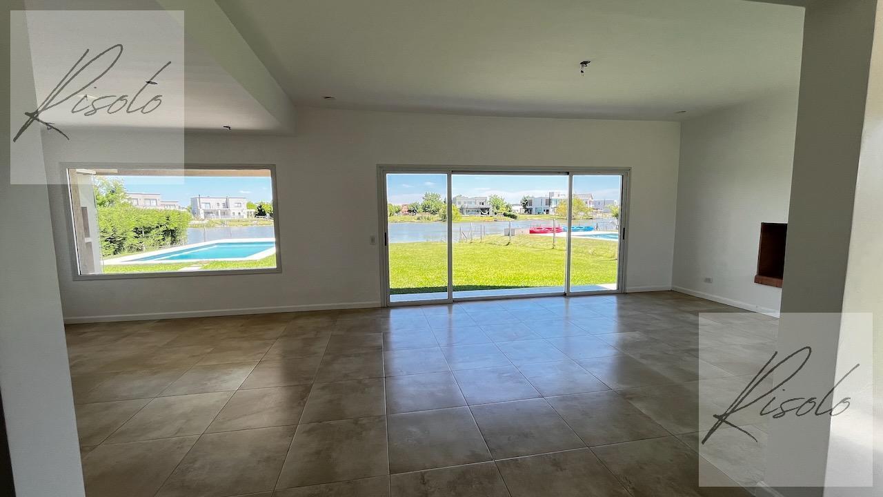 Foto de Casa Venta Laguna, 3 dormitorios, pileta, Barrio Cerrado, Zona Norte, imagen 5