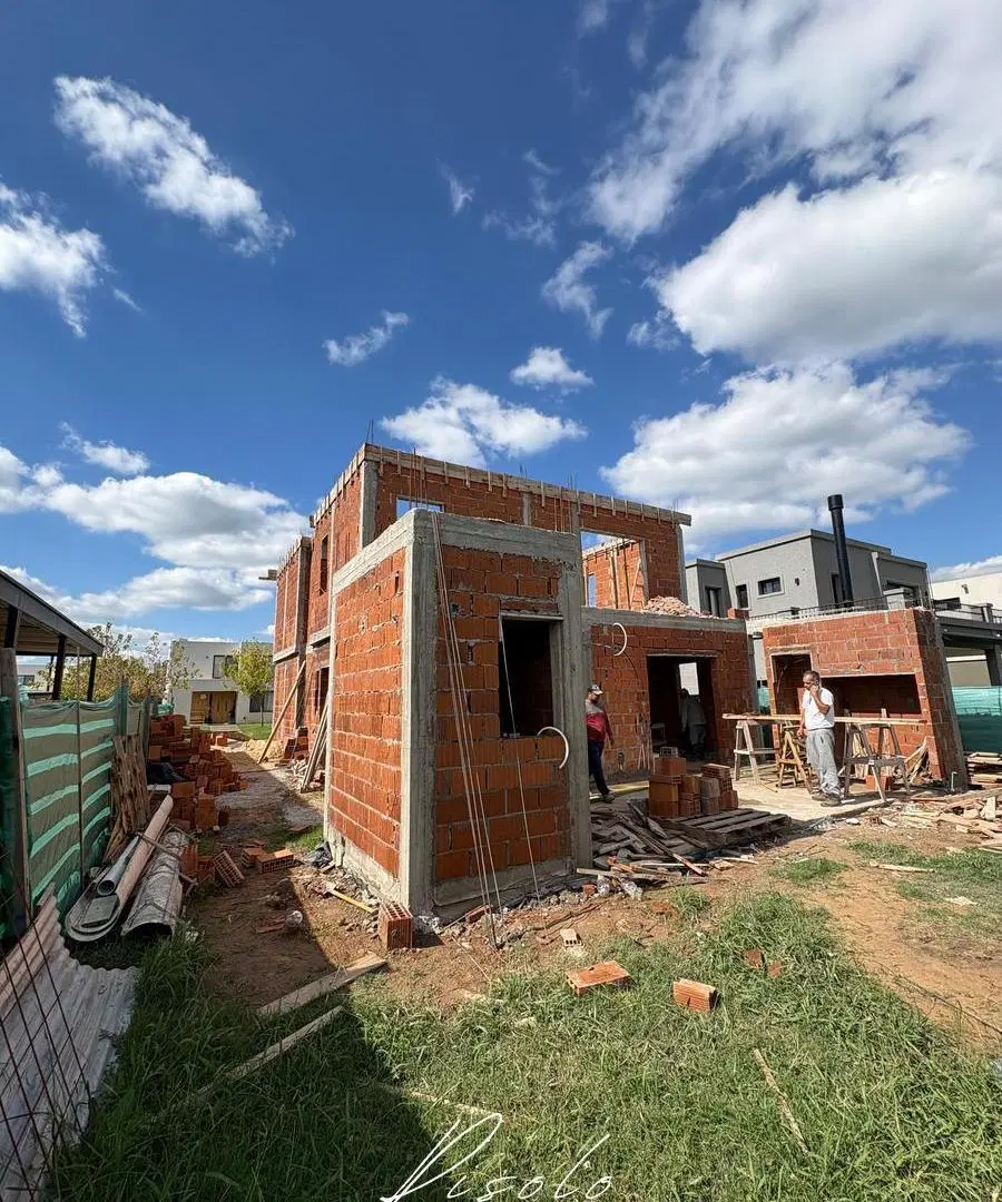 Casa en Venta. 3 dormitorios. Escritorio. Premium. Barrio Cerrado, Escobar 4