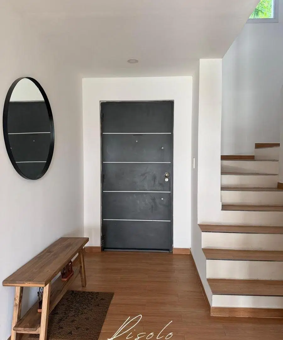 Casa en venta con lote a la laguna, pileta. en la isla. Barrio Cerrado, Escobar 2