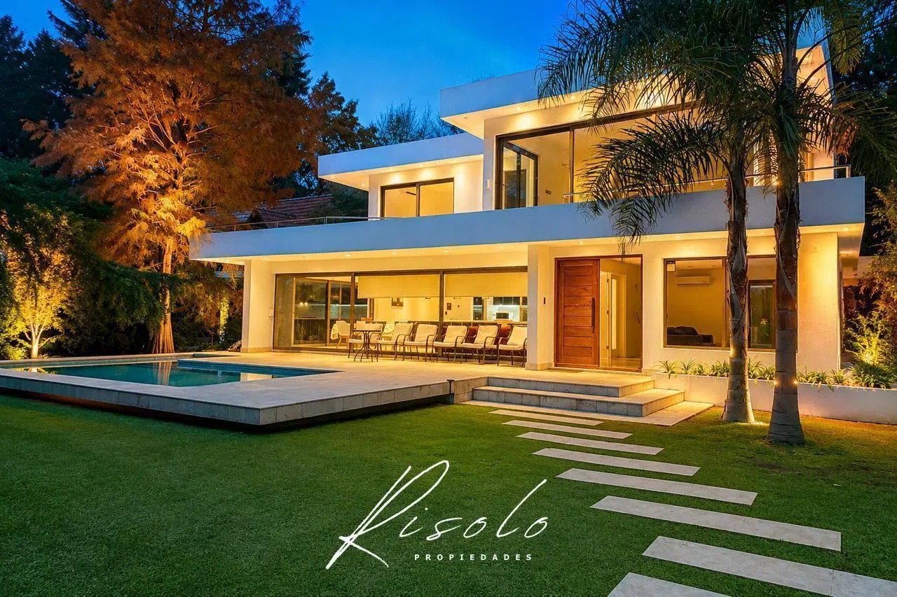 El Barranco - Exclusiva Casa de Diseño entre Arboleda, Lago y Luz Natural 3