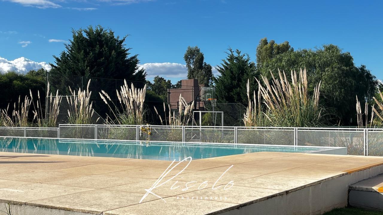 Foto de Lote a la Laguna en Venta. Barrio Cerrado. Zona Norte. Escobar, imagen 5