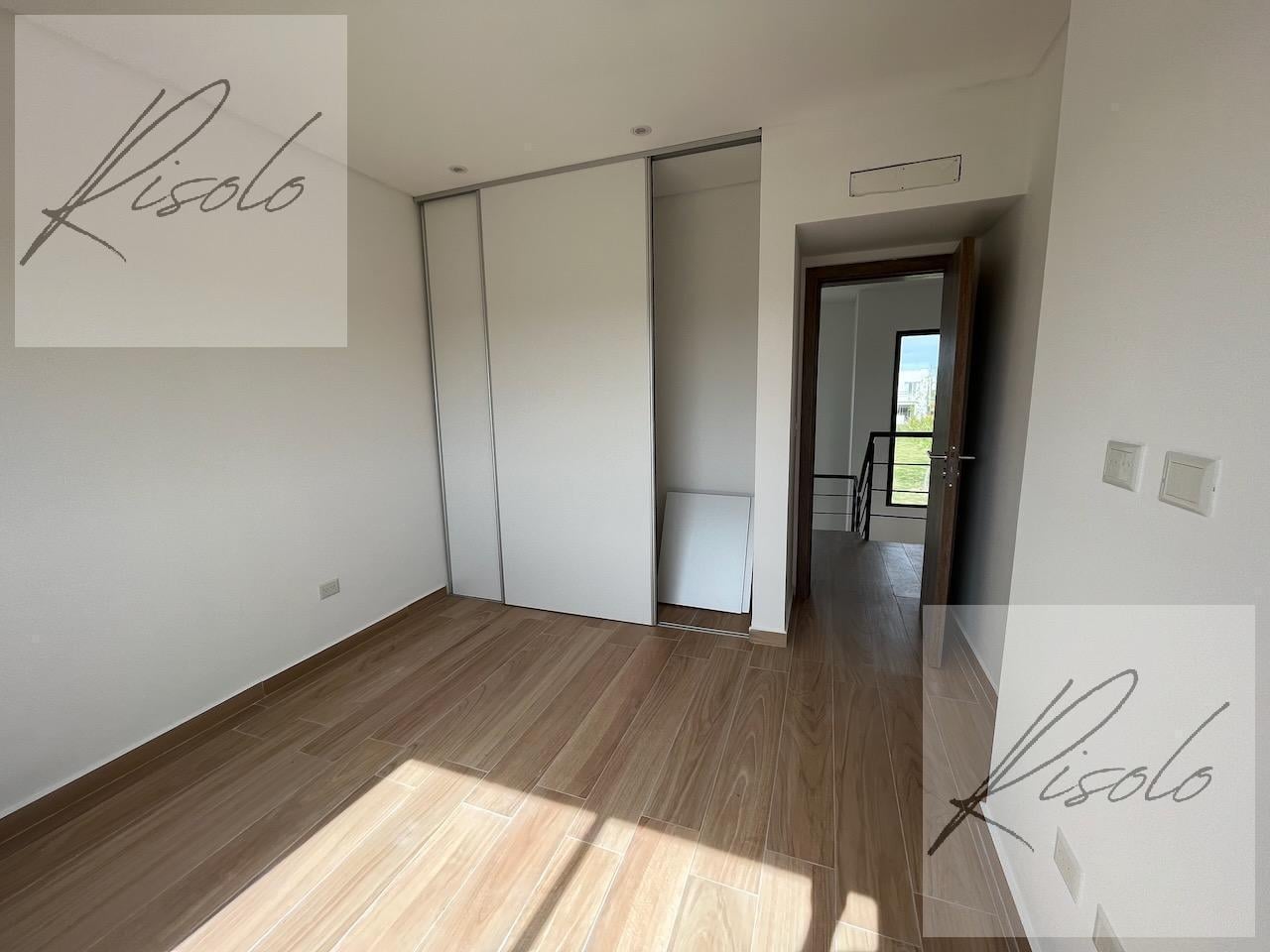 Foto de Casa en Venta, pileta, 3 dormitorios, escritorio. Barrio Cerrado, imagen 2