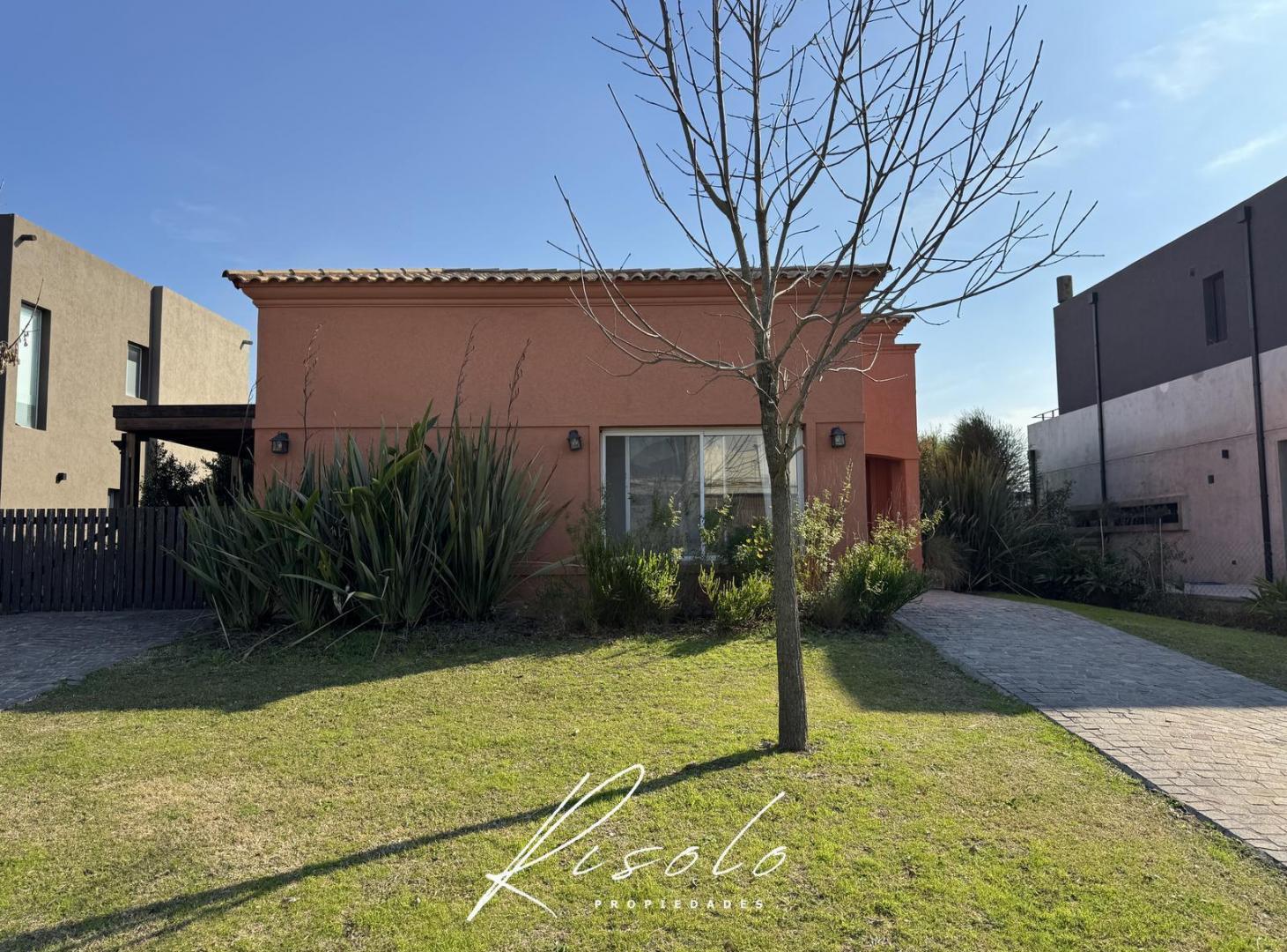 Foto de Casa en Venta. 3 dormitorios. Pileta. Parilla. Barrio Cerrado, Escobar, imagen 5