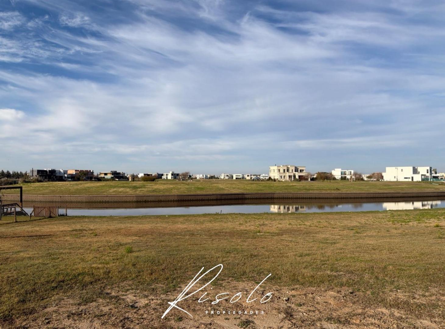 Foto de Oportunidad ! Lote al Rio en Venta, Barrio Cerrado El Naudir, Escobar., imagen 2