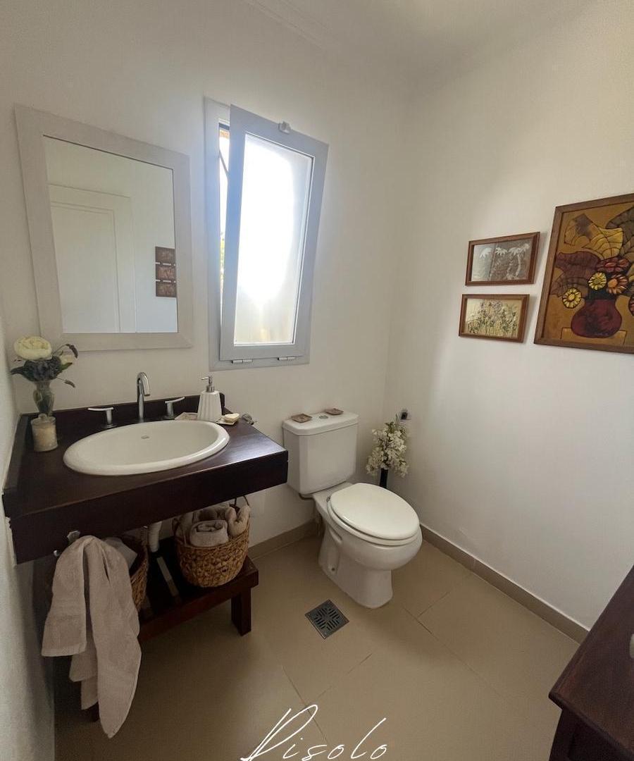 Foto de Casa en Venta 3 dormitorios, Lote interno al Norte, Cocina Indepiente, imagen 4