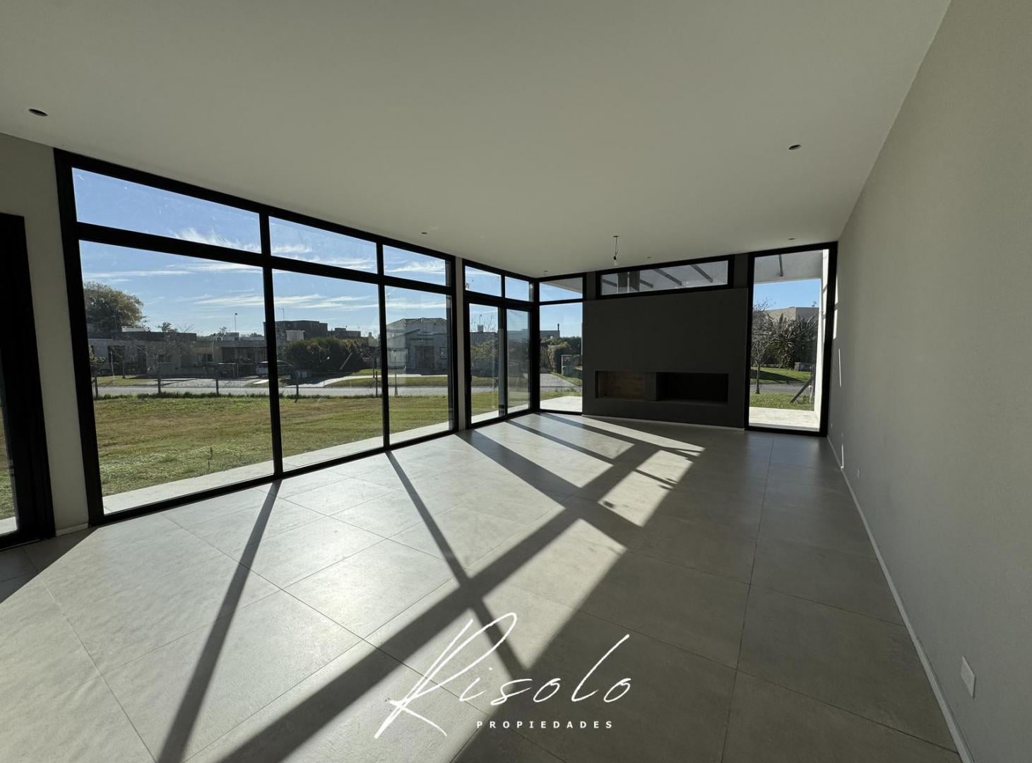 Foto de Casa en Venta, 3 dormitorios, playroom, dependencia. Aberturas PVC DVH, imagen 5