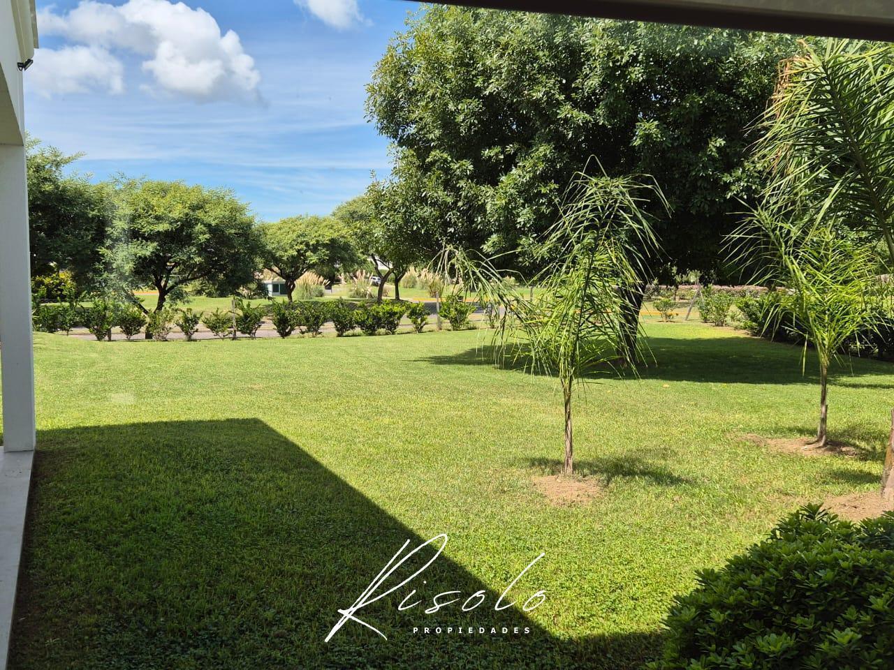 Foto de Casa en Venta, lote 1100m2, pileta. parilla. 3 dormis. Barrio Cerrado, imagen 4