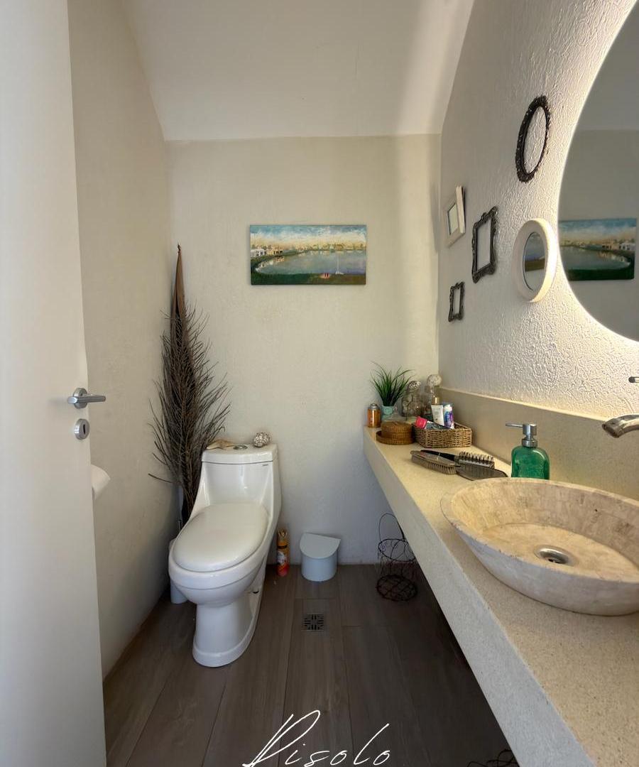 Foto de Casa en Venta, 3 dormitorios. Pileta. Cocina Independiente. Barrio, imagen 1