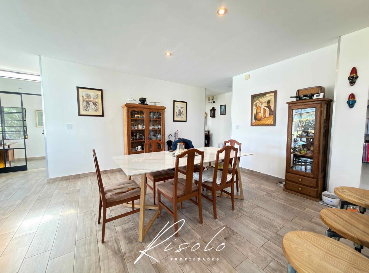 Foto de Casa en Venta, con 3 dormitorios, escritorio. dependencia. Pileta, imagen 5
