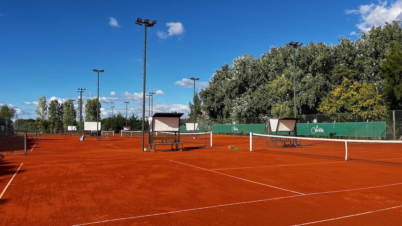 Foto de Lote Interno en Venta con vista amplia al agua. Barrio Cerrado. Zona, imagen 3