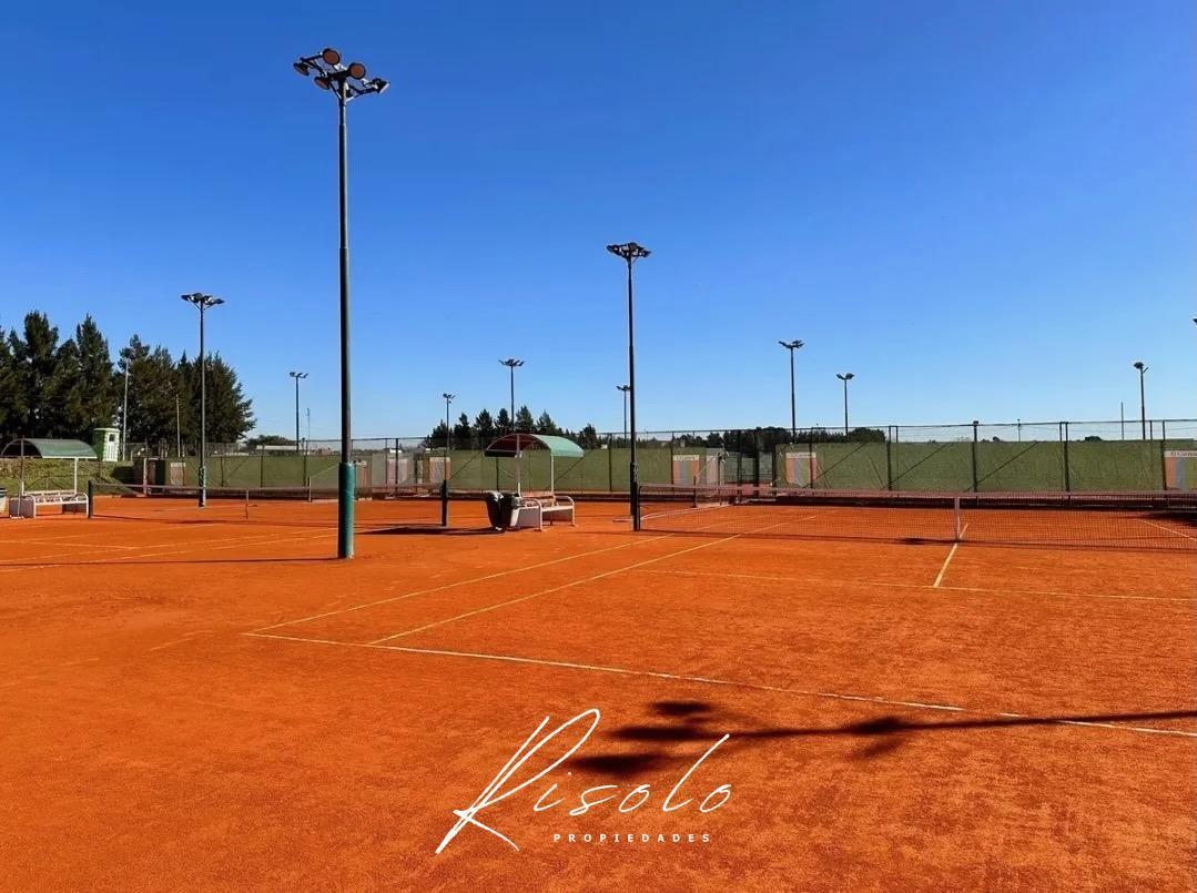 Foto de Lote en Venta a la Laguna. Barrio Cerrado El Canton - Islas. Escobar, imagen 2