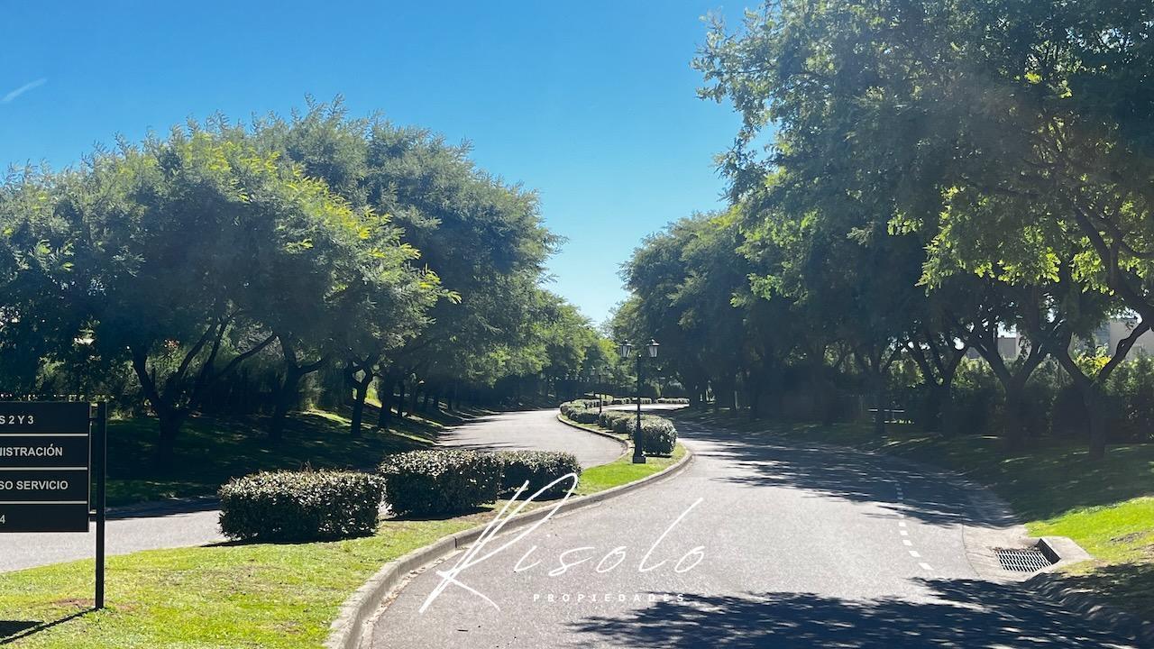 Foto de Lote a la Laguna en Venta. Barrio Cerrado. Zona Norte. Escobar, imagen 2