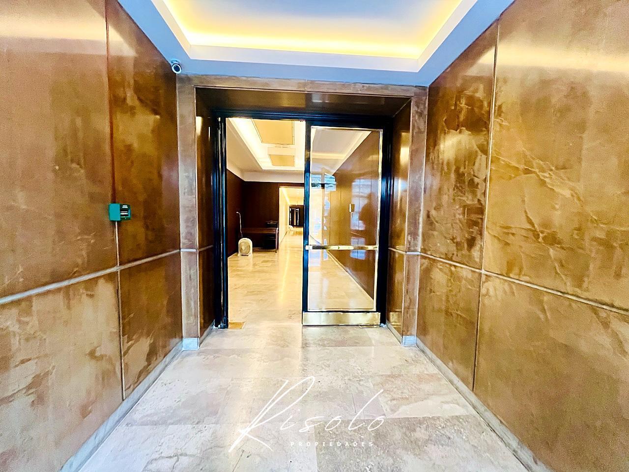 Foto de Departamento Venta, 4 ambientes, 3 dormitorios, 2 baños. Cocina, imagen 2