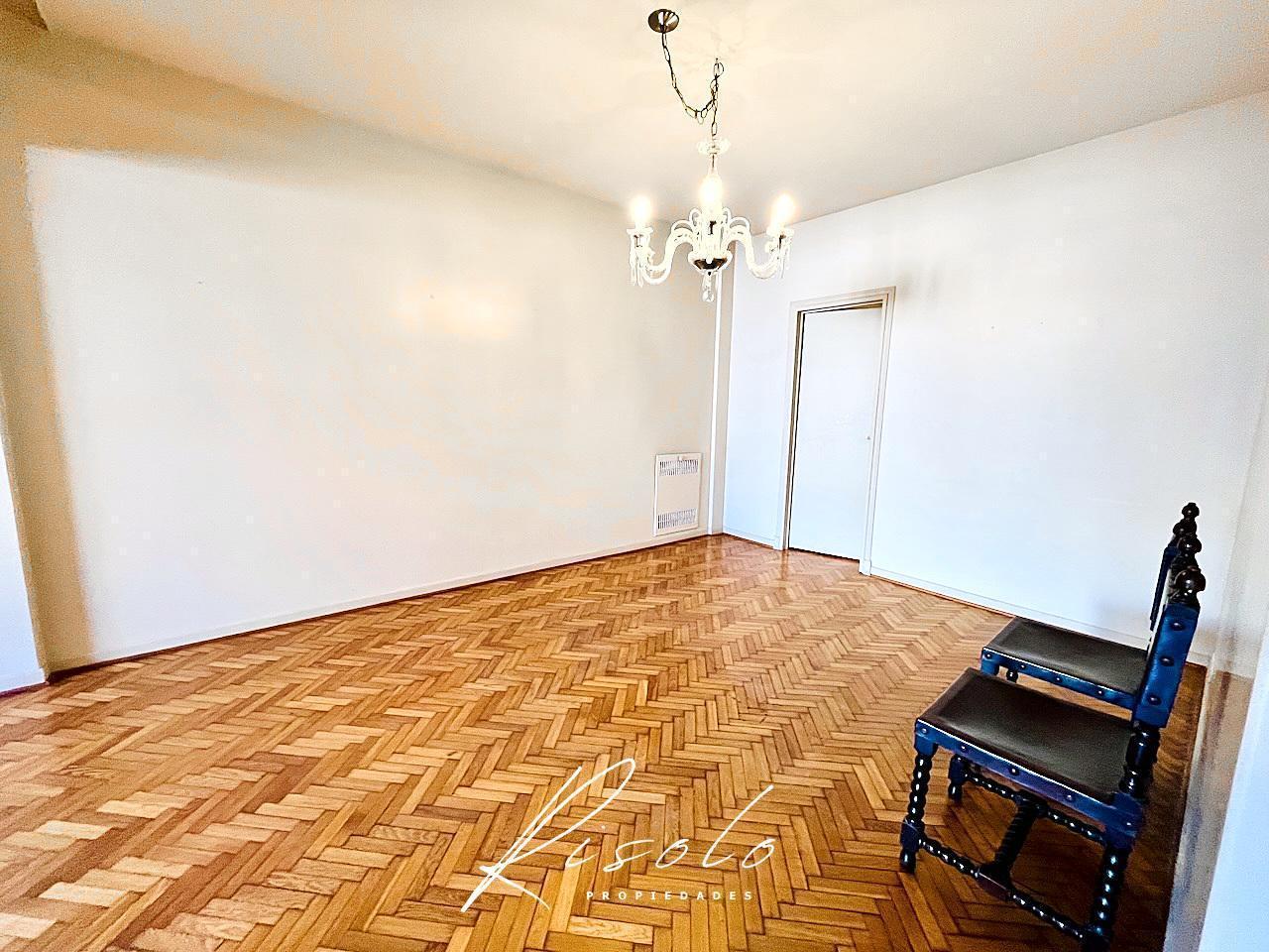 Foto de Departamento Venta, 4 ambientes, 3 dormitorios, 2 baños. Cocina, imagen 4