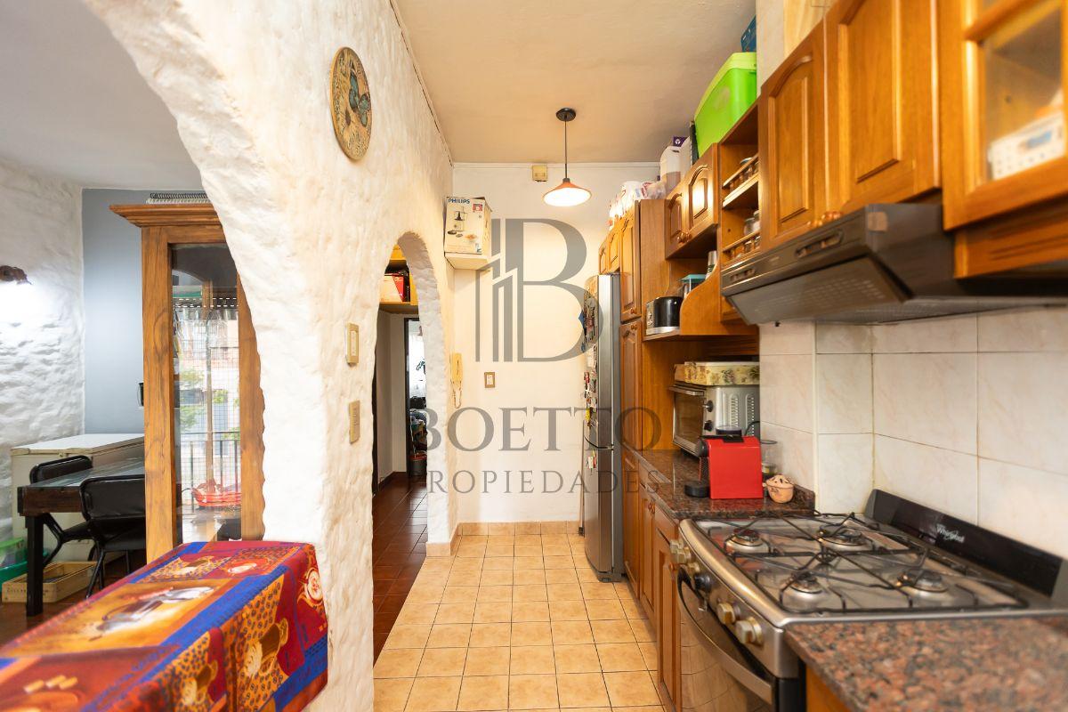 Foto de VENTA 2 AMBIENTES AL FRENTE CON BALCÓN CORRIDO – VILLA URQUIZA, imagen 5