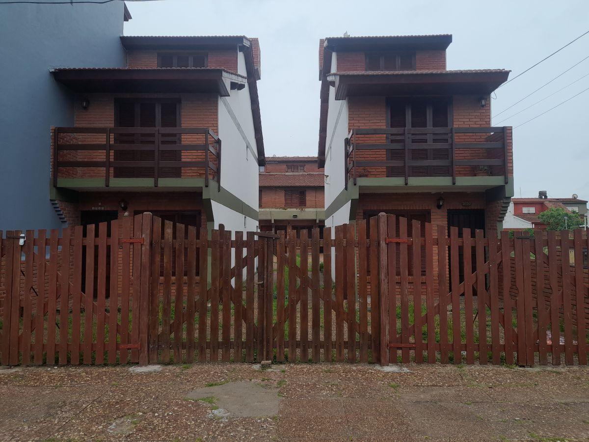 COSTA AZUL: VENTA DUPLEX/TRIPLEX 4 AMBIENTES PARA DISFRUTAR LA COSTA CON TRANQUILIDAD A PASOS MAR