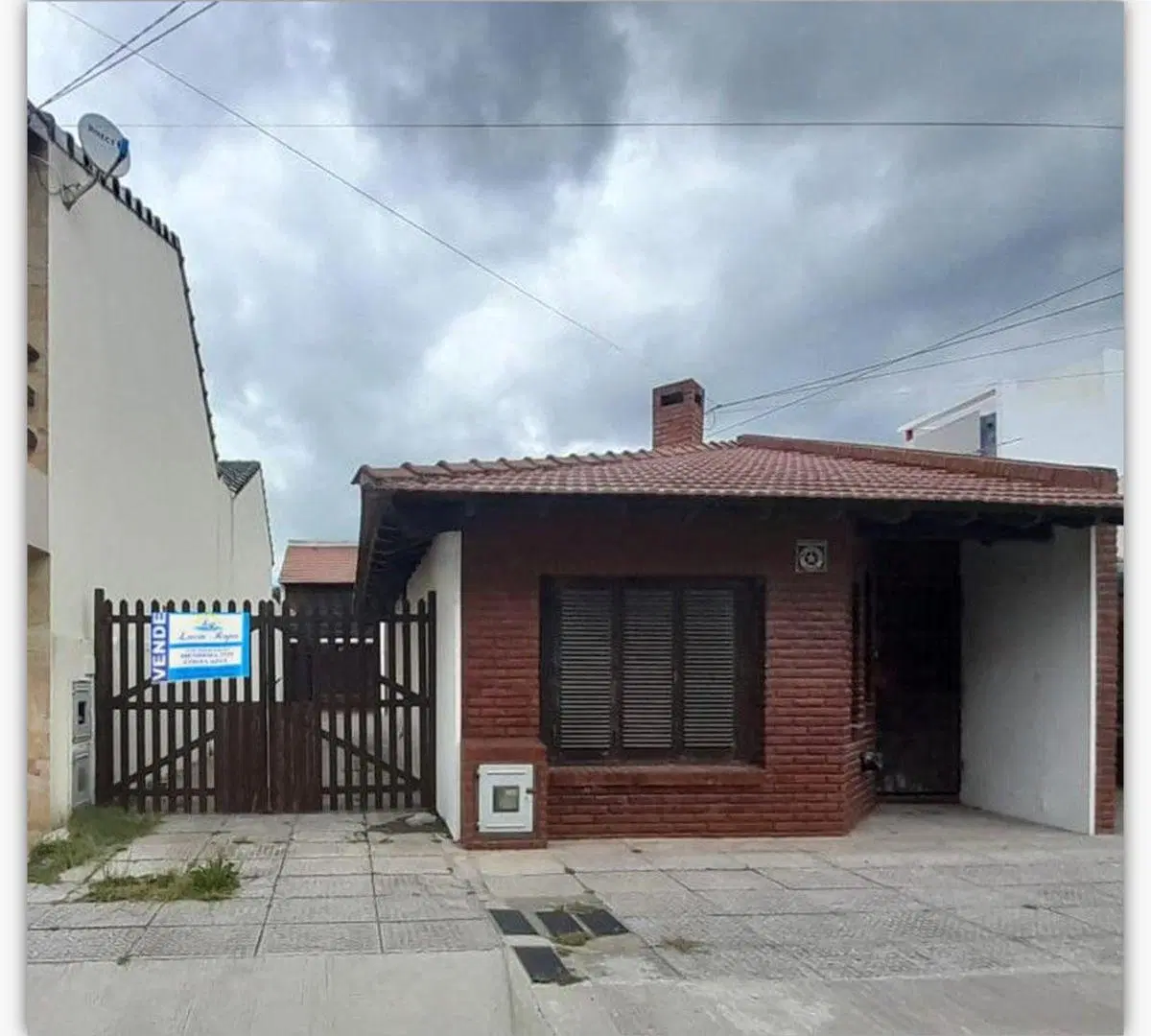 VENTA COSTA AZUL DUPLEX 3 AMBIENTES ENTRADA DE COCHE PATIO PARRILLA A PASITOS DEL MAR 4