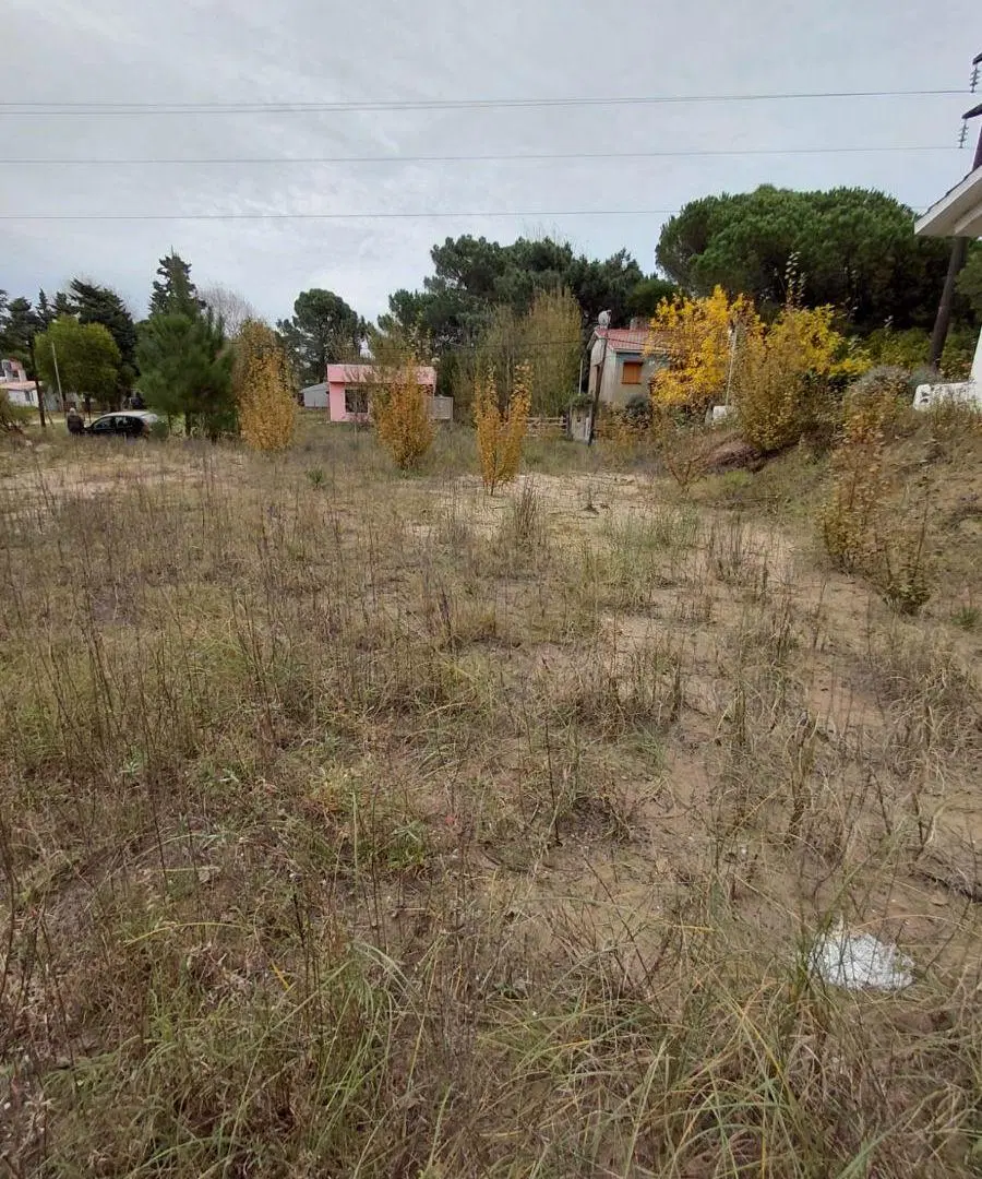 AGUAS VERDES VENTA LOTE 15 X 30 A METROS DE FRAGATA SARMIENTO 5