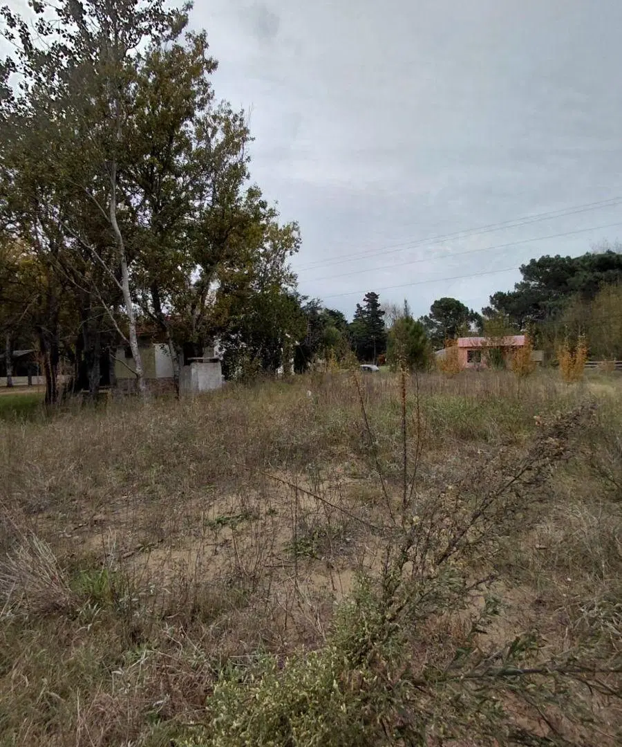AGUAS VERDES VENTA LOTE 15 X 30 A METROS DE FRAGATA SARMIENTO 2