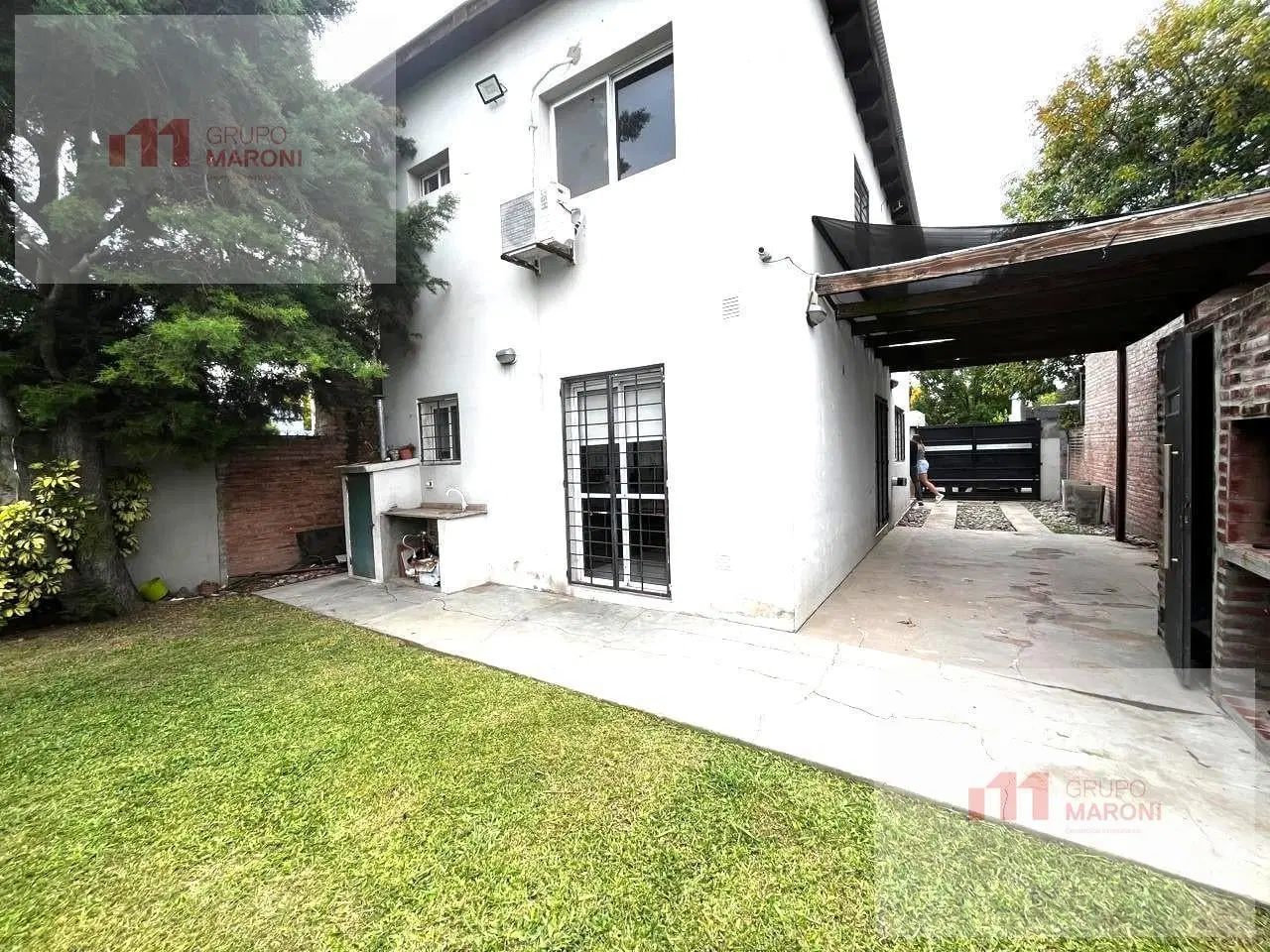 Venta Casa dos dormitorio, patio y pileta en Fisherton, Rosario 4