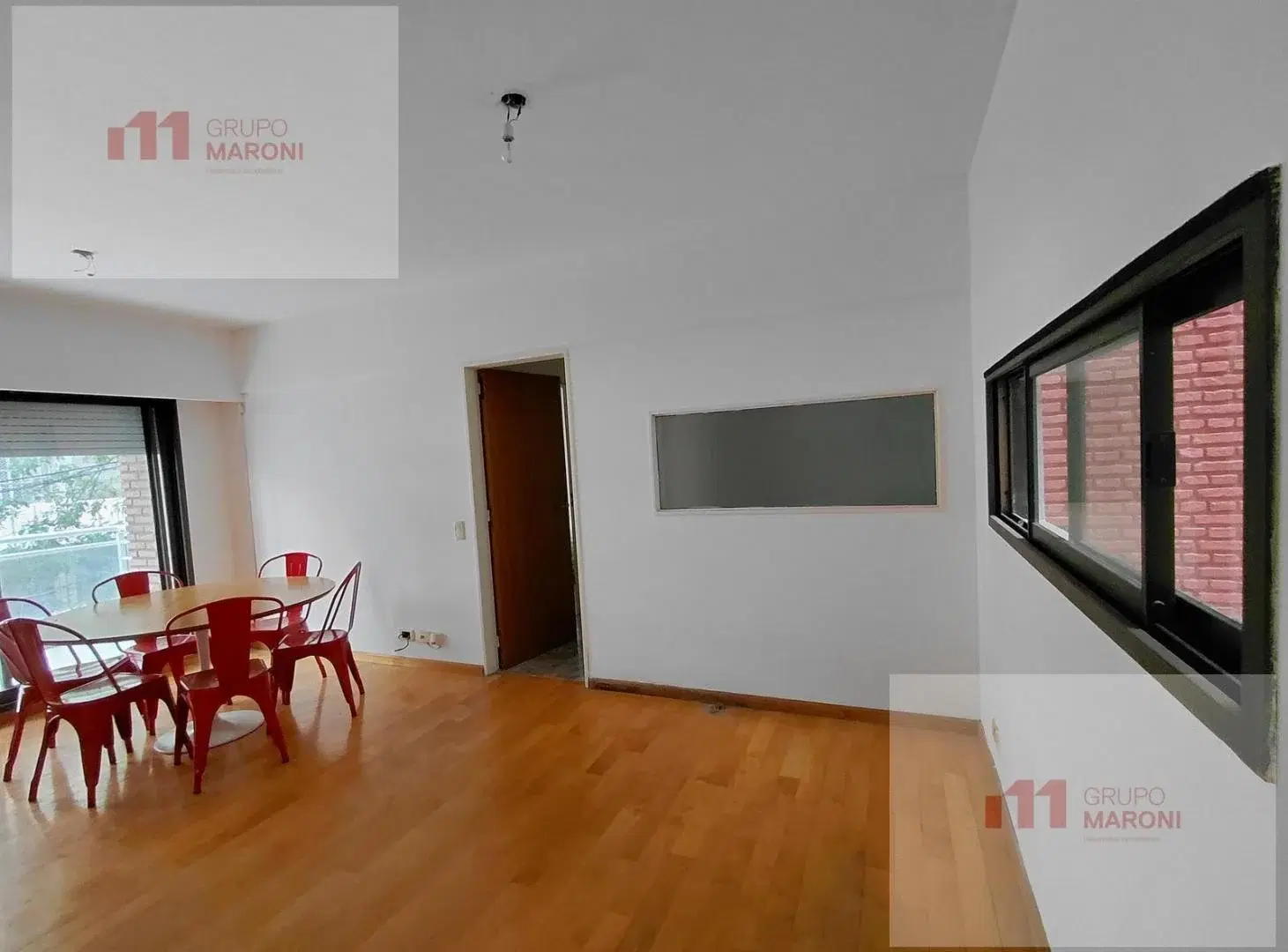 Venta Departamento un dormitorio, balcon al frente, pileta, zona río 2
