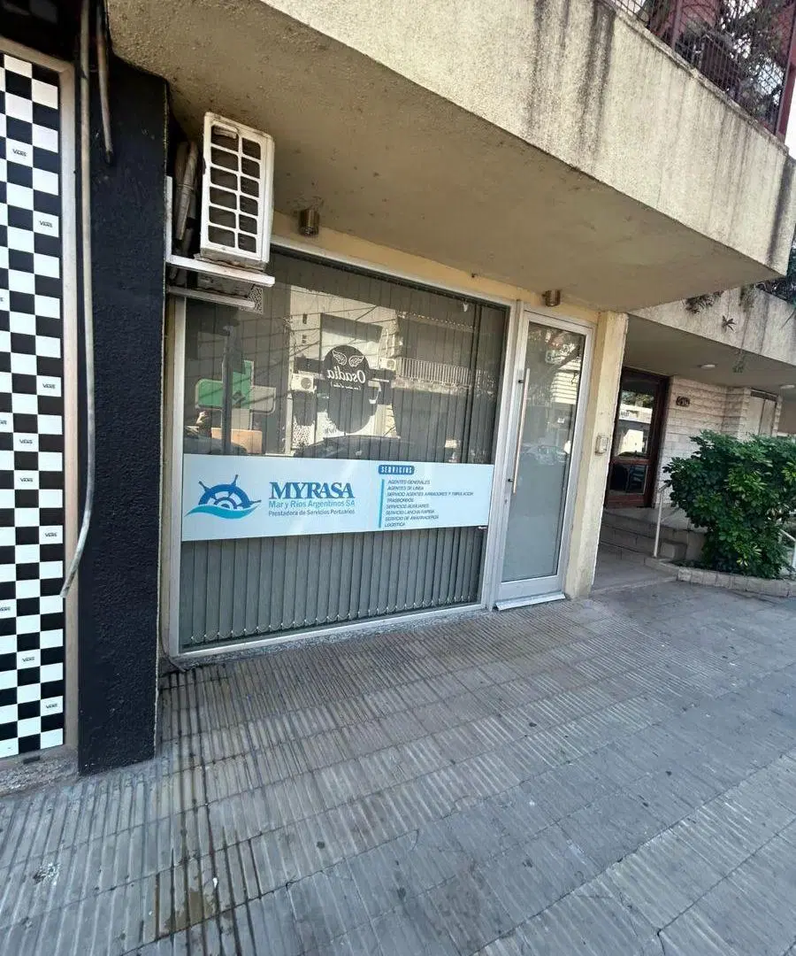 OFICINA CENTRICA EN SAN LORENZO 4