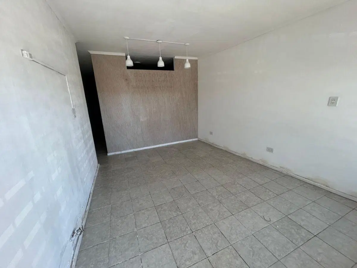 LOCAL COMERCIAL SAN LORENZO 2