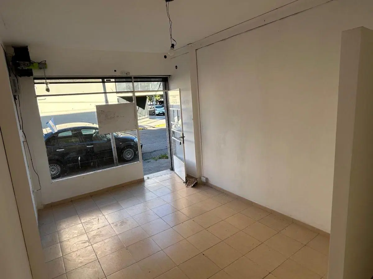 LOCAL COMERCIAL CENTRICO 8